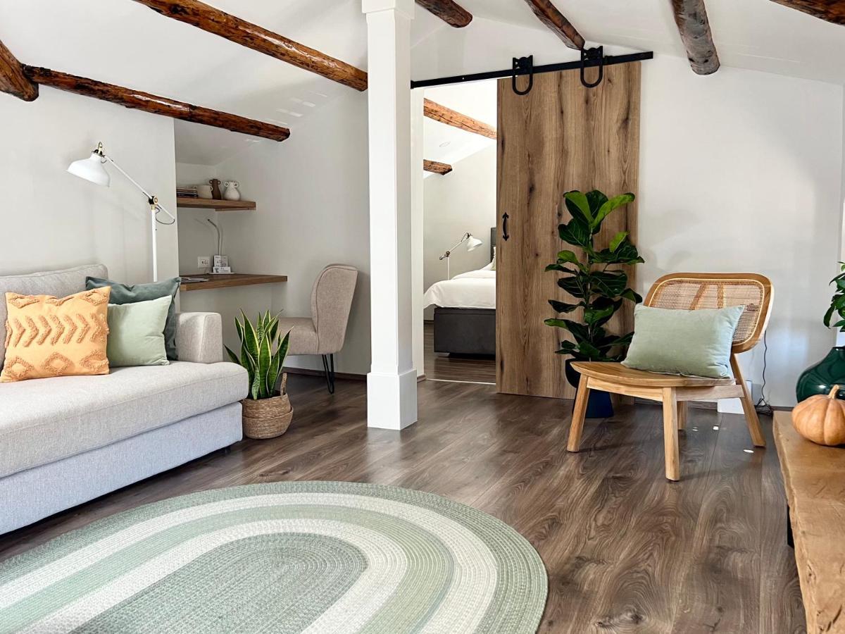 Apartment Parentium Loft Center Square *